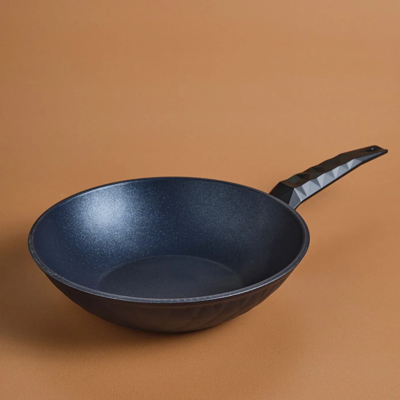 Karaca Biodiamond Antibakteriyel Kulp Wok Tava 28 Cm