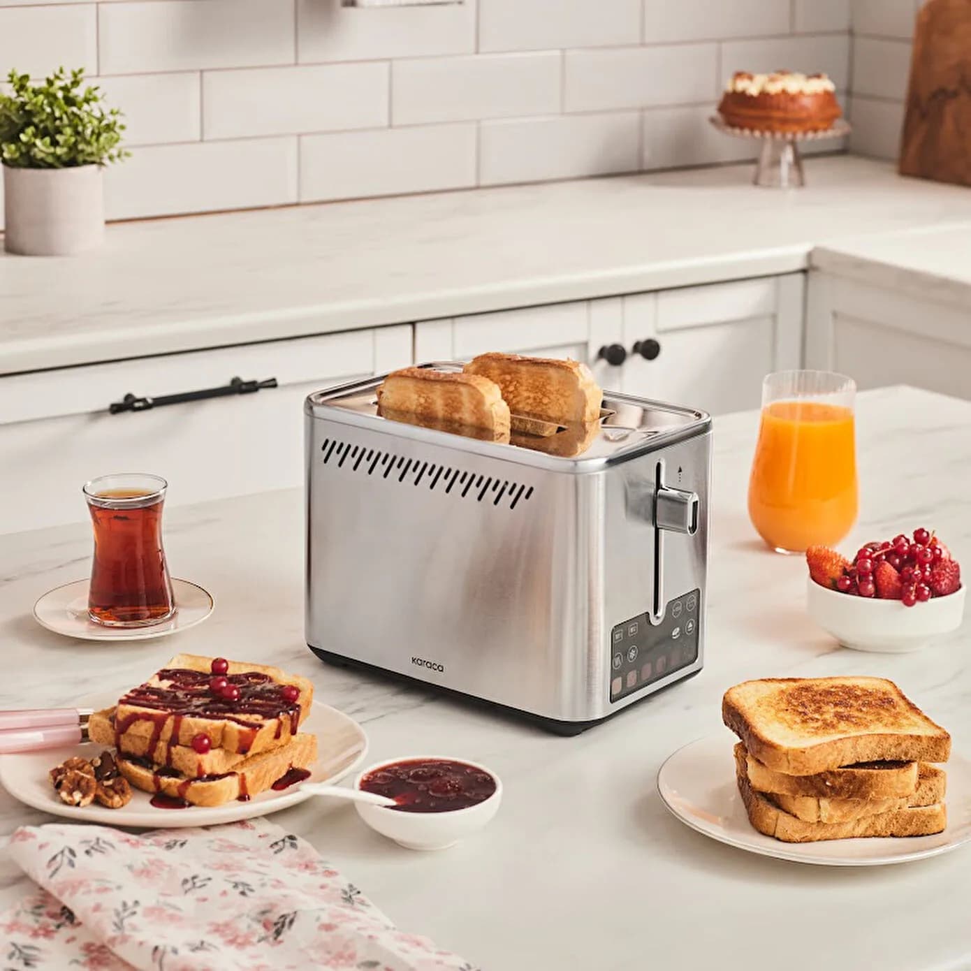 Karaca Color Touch 950W Renkli Dijital Ekranlı Inox Ekmek Kızartma Makinesi