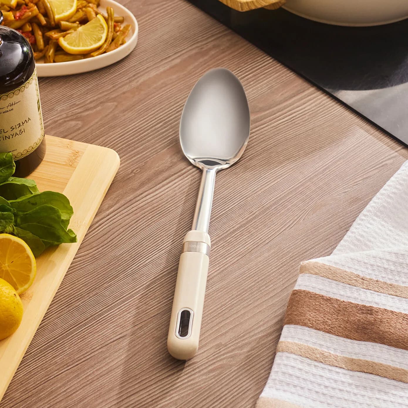Karaca Mastermaid Servis Kaşığı Krem