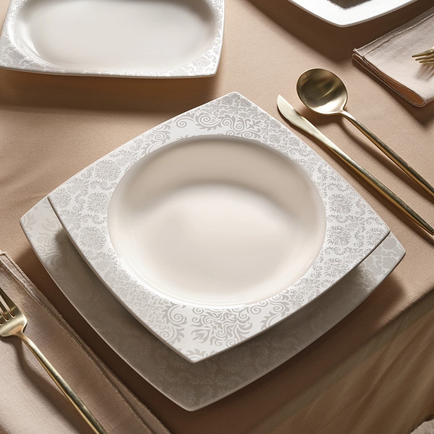 Karaca Square Bone Bridal 60 Parça 12 Kişilik Yemek Takımı