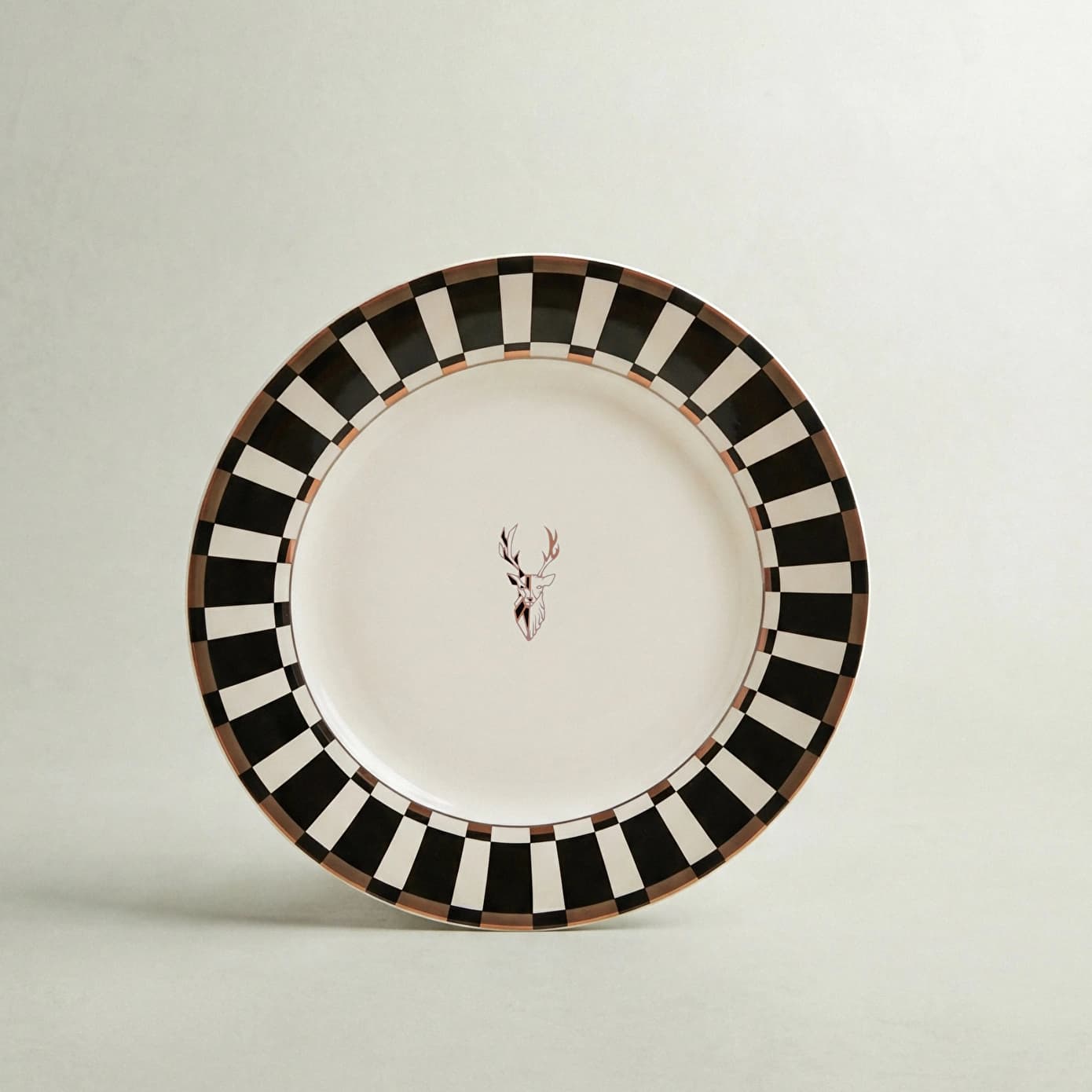 Karaca Aries Geyikli Pasta Tabağı 20 cm