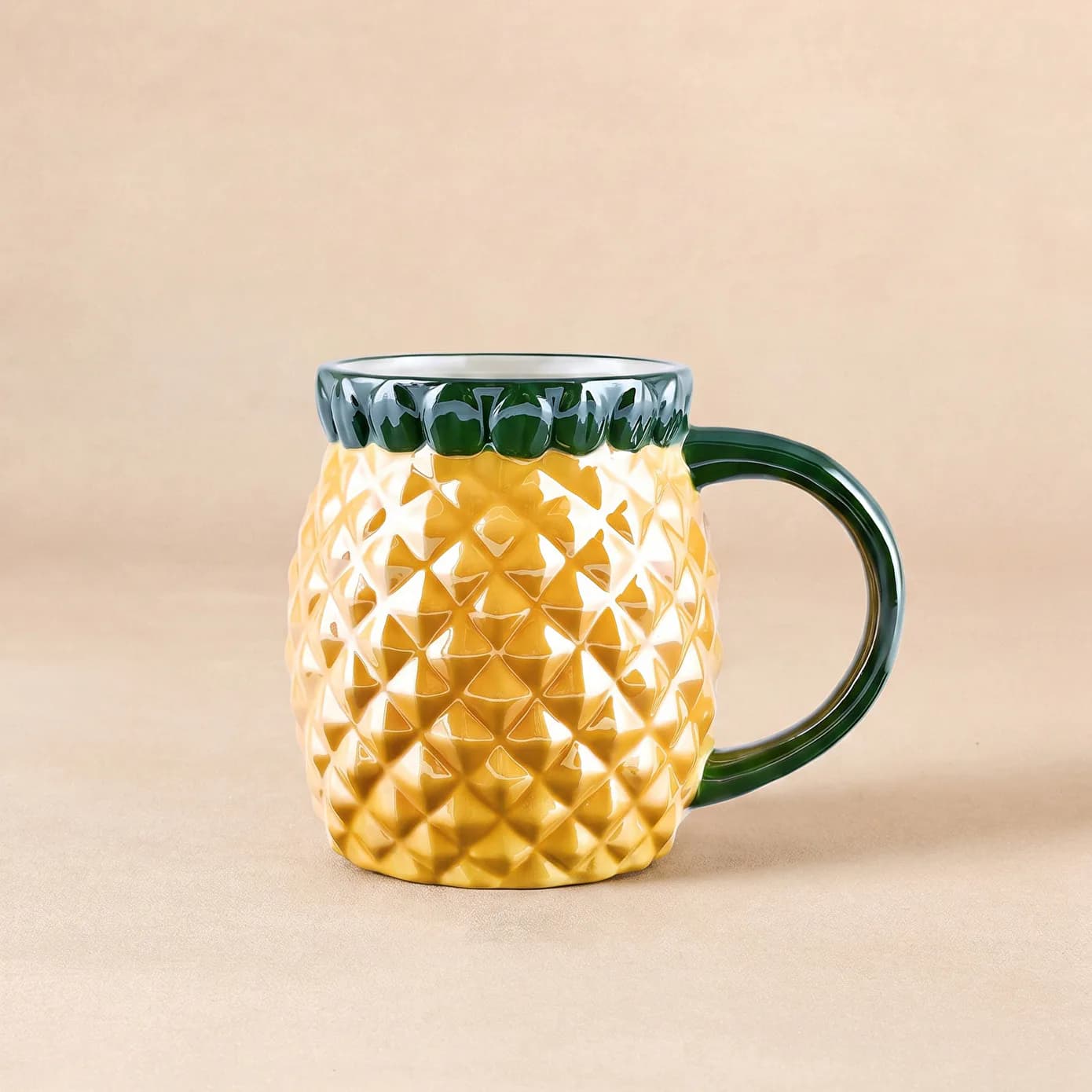 Karaca Pineapple Lüsterli 680 ml Mug
