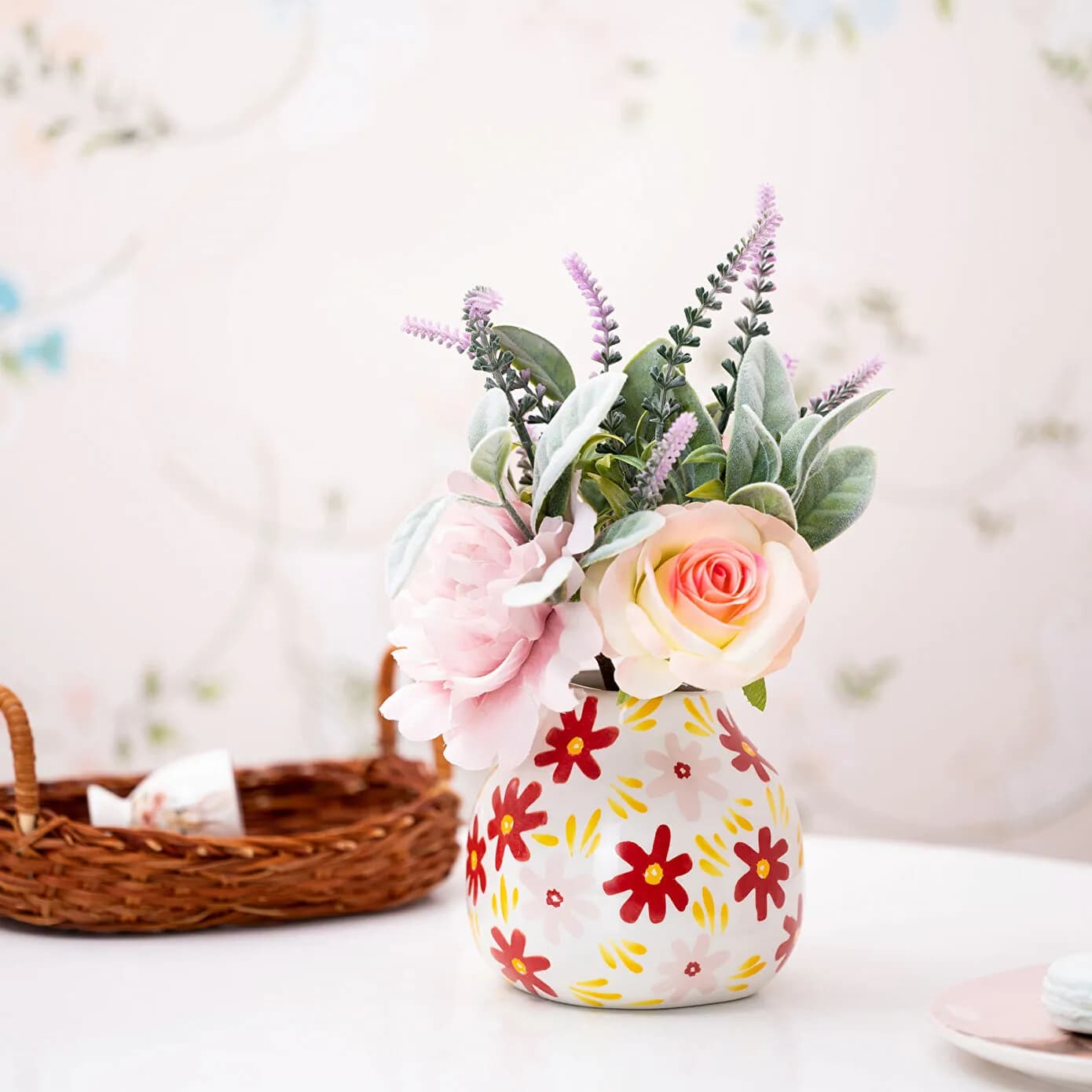 Karaca Home Spring Çiçek Desenli Vazo Kırmızı 11X4X19,5 Cm