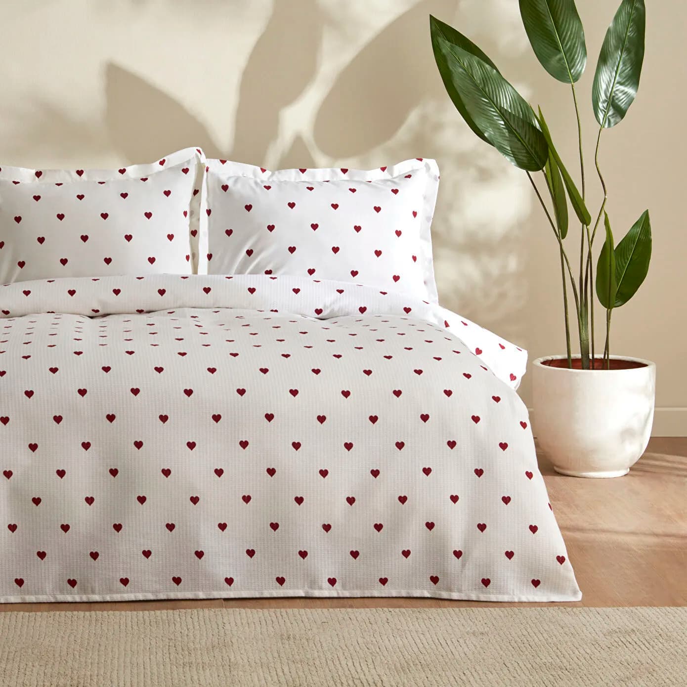 Karaca Home Amour Kalp Desenli %100 Pamuk Çift Kişilik Pike Takımı Kırmızı