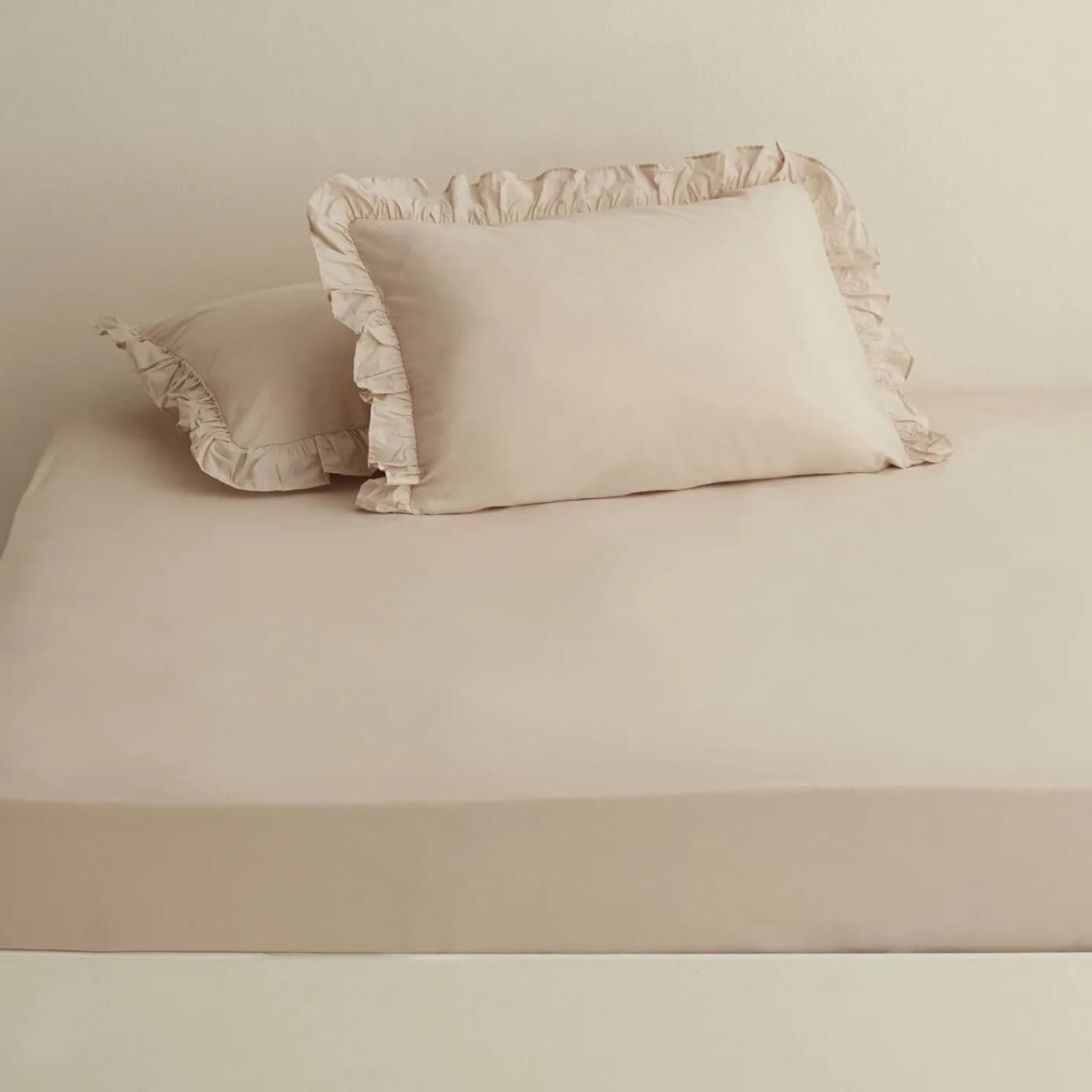 Karaca Home Basic %100 Pamuk Çift Kişilik Düz Çarşaf Bej