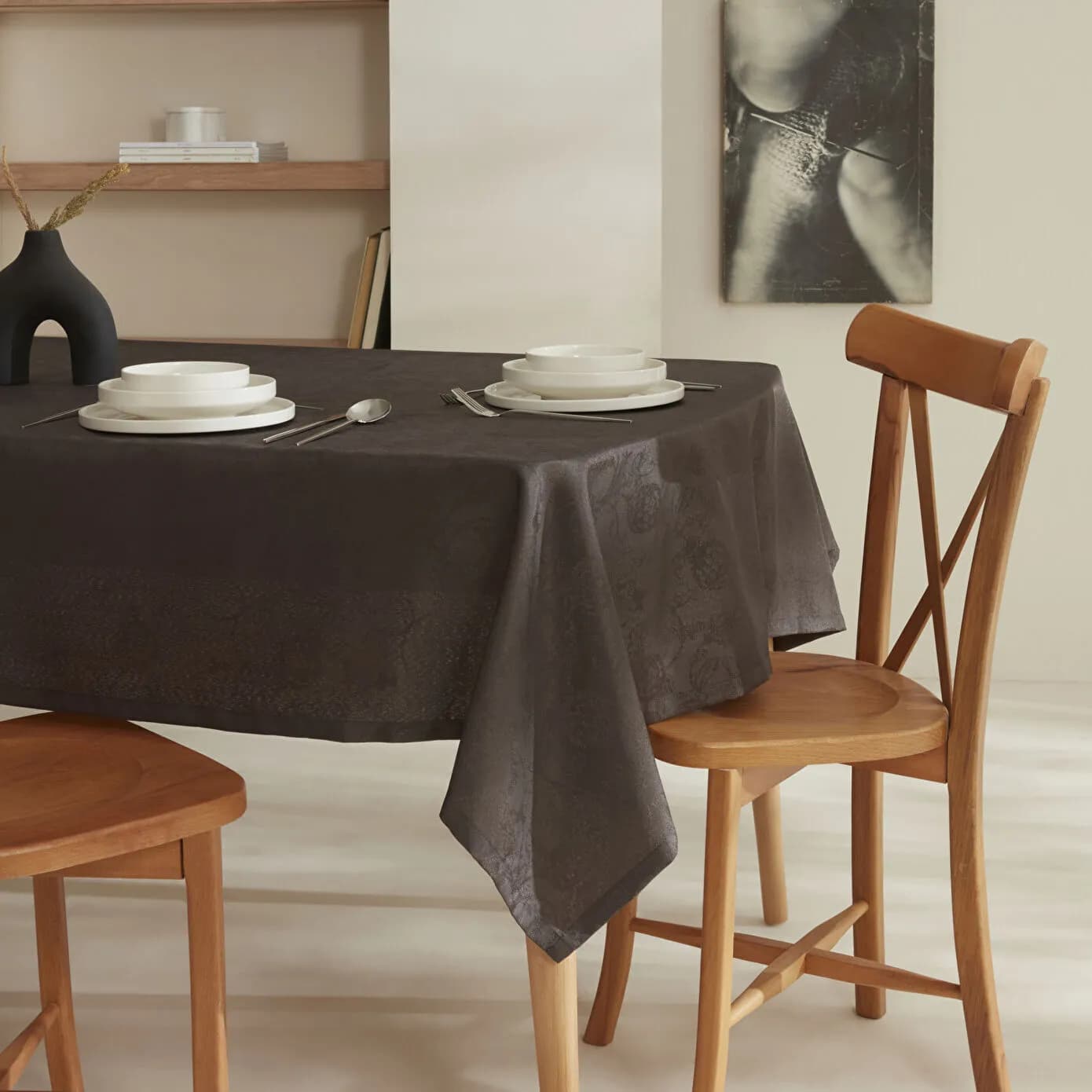Karaca Home Elizabeth Masa Örtüsü Antrasit