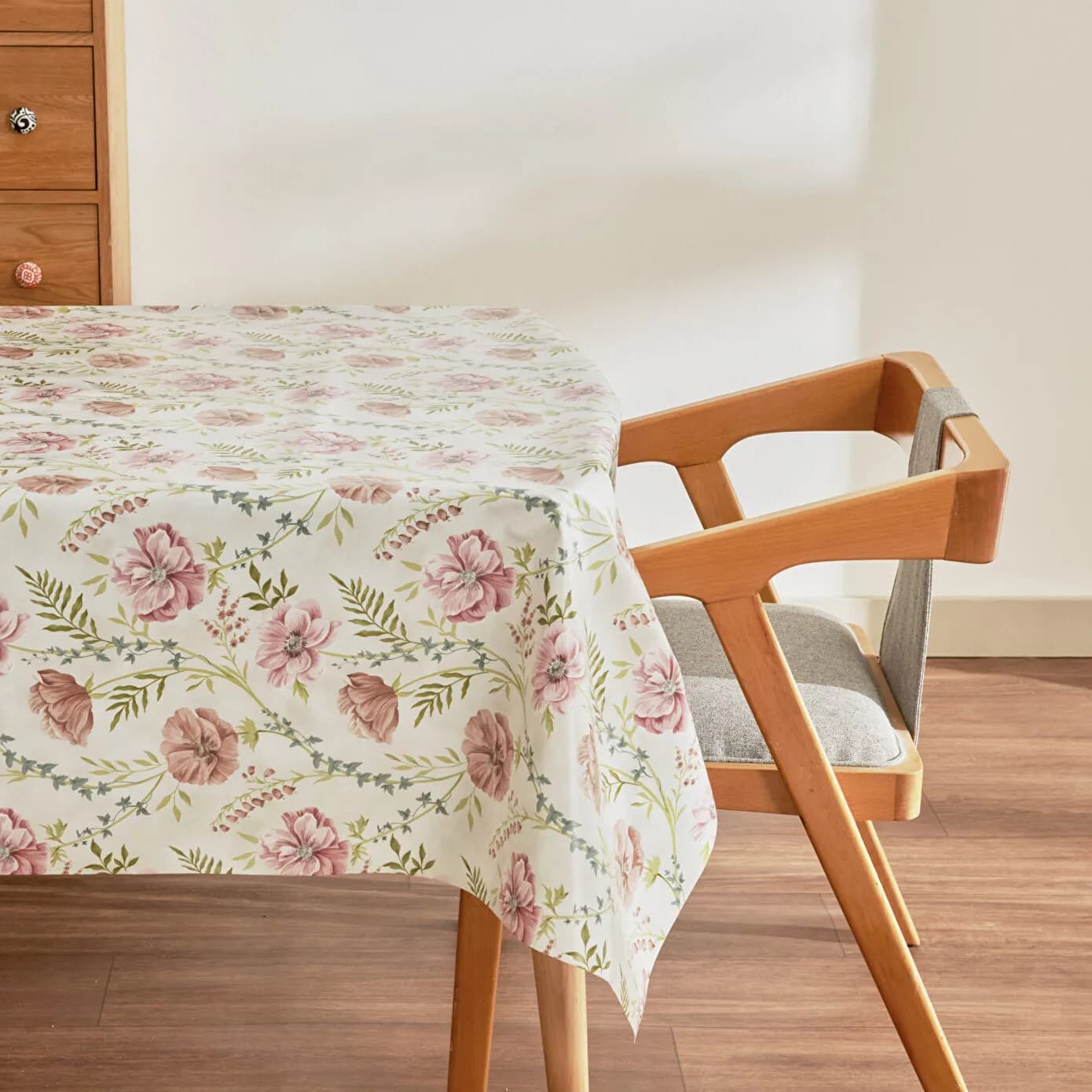 Karaca Home Hera Çiçekli Pvc Masa Örtüsü Ekru
