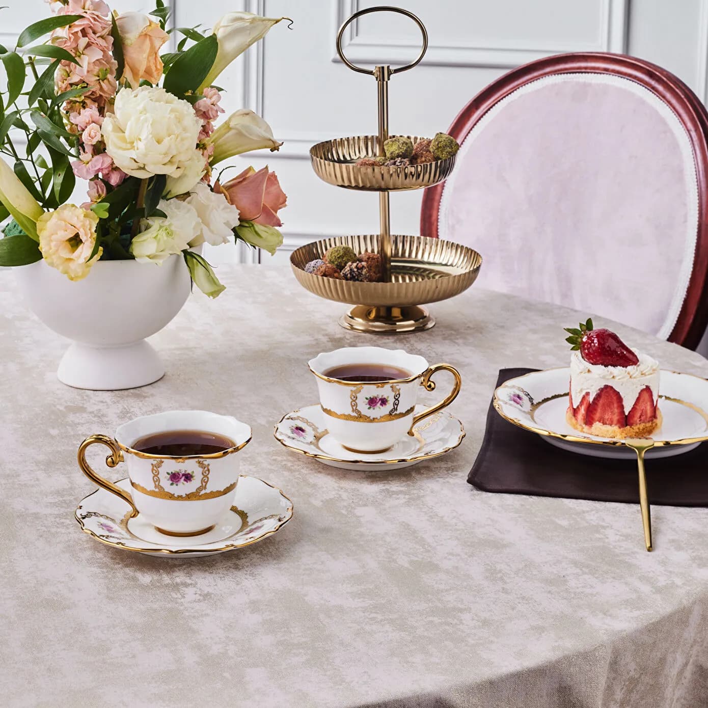 Karaca Royal Bone Elizabeth 2 Kişilik Çay Fincanı