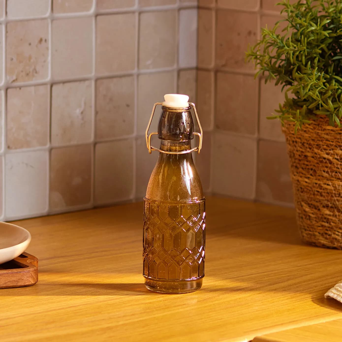 Karaca Storica Kilit Kapaklı Yağ Şişesi 250 ml
