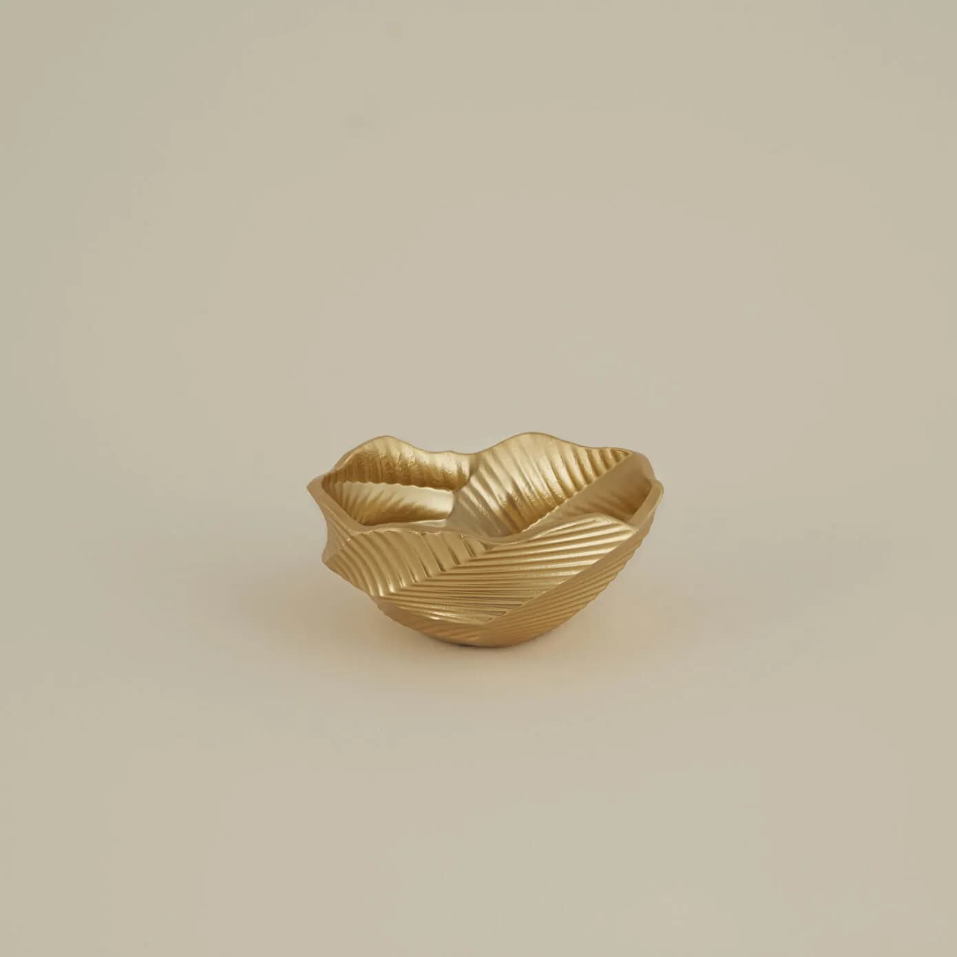Karaca Home Lana Dekoratif Orta Kase Gold 14,3 x14,8 x 6,5 cm