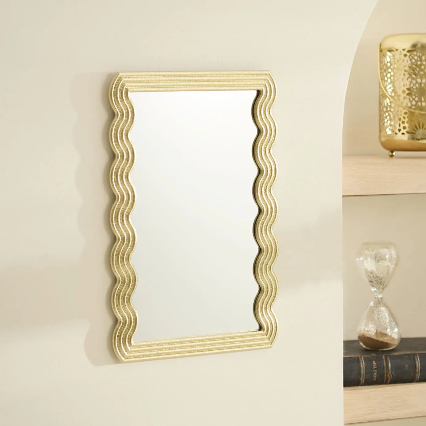 Karaca Home Vendi Duvar Aynası Gold 25,9x40,8 Cm