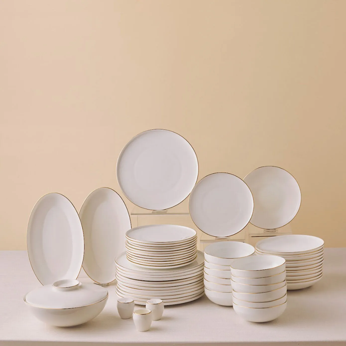 Karaca Fine Bone Meridian 55 Parça 12 Kişilik Yemek Takımı Gold